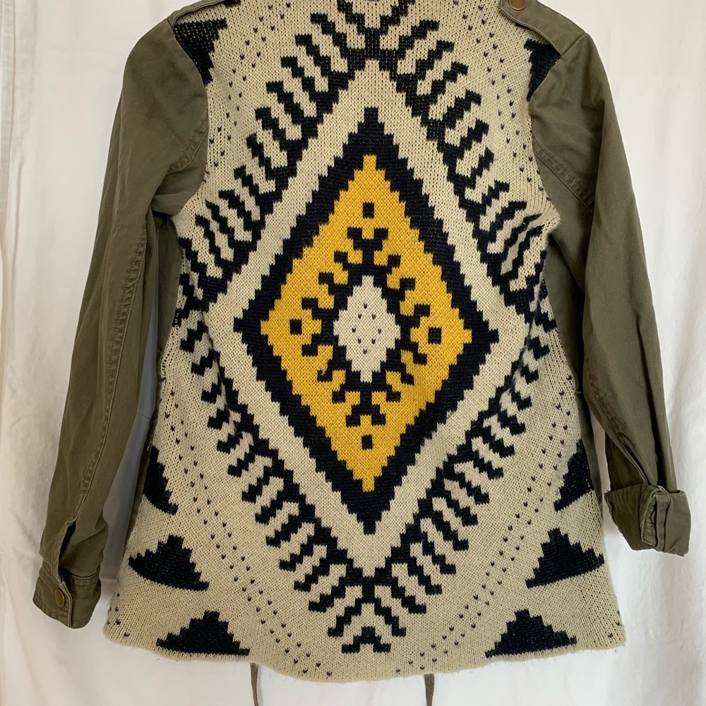 Utility Jacket - Picture 4 of 5